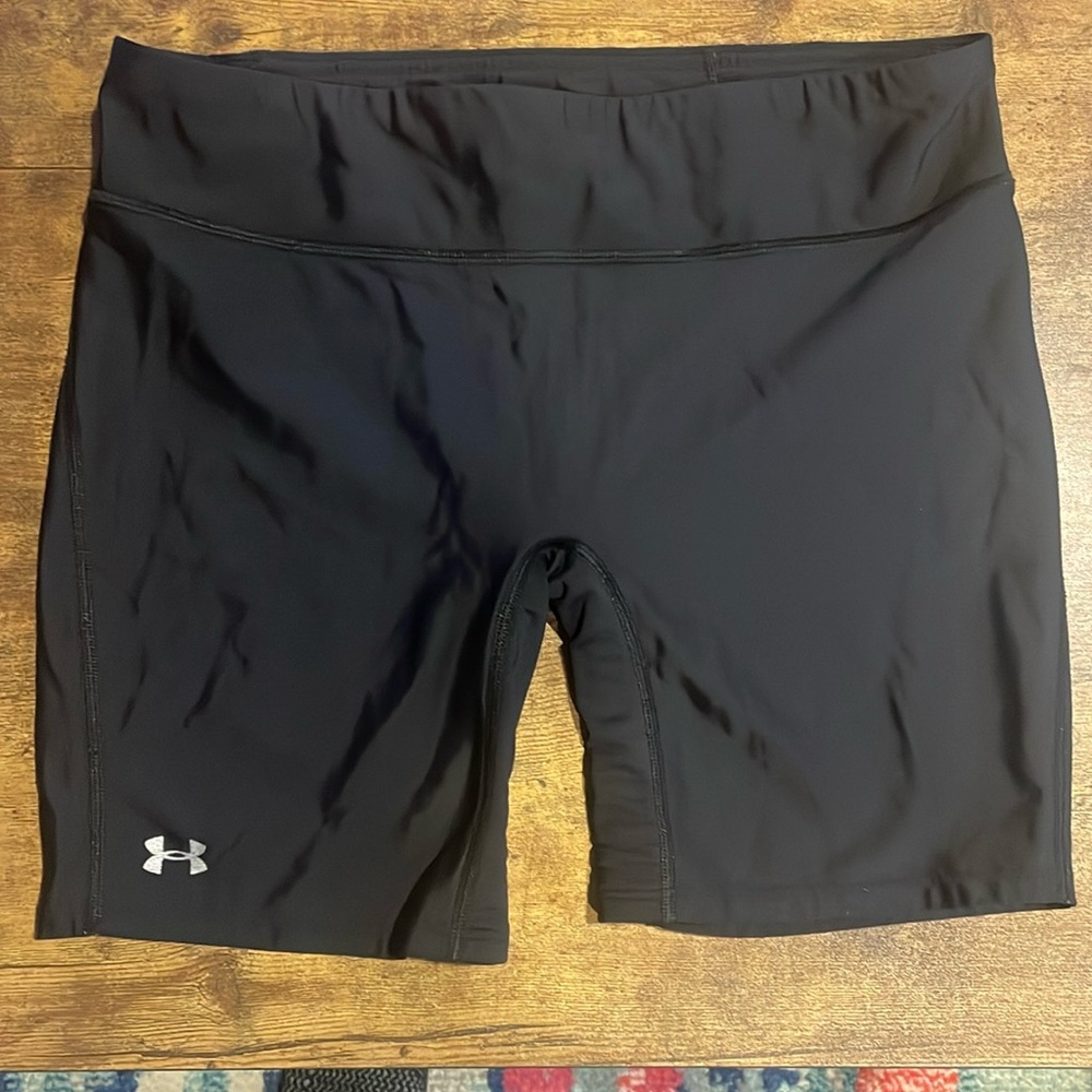 Under Armour bike shorts